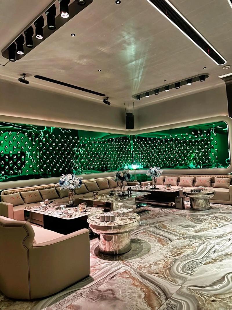 商丘商务ktv探索新玩法-睢县ktv预定